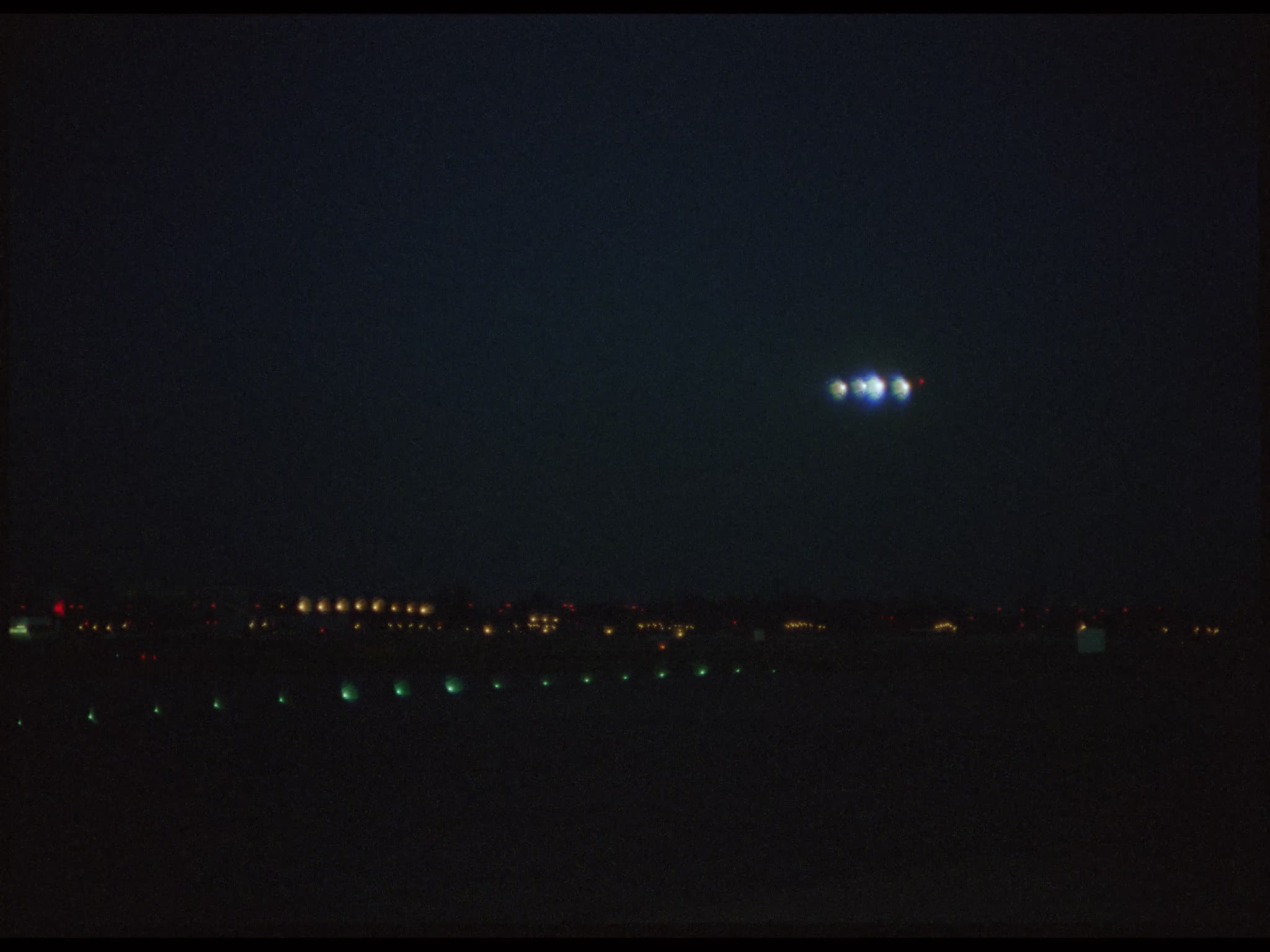 British Airways Boeing 737 Landing Night