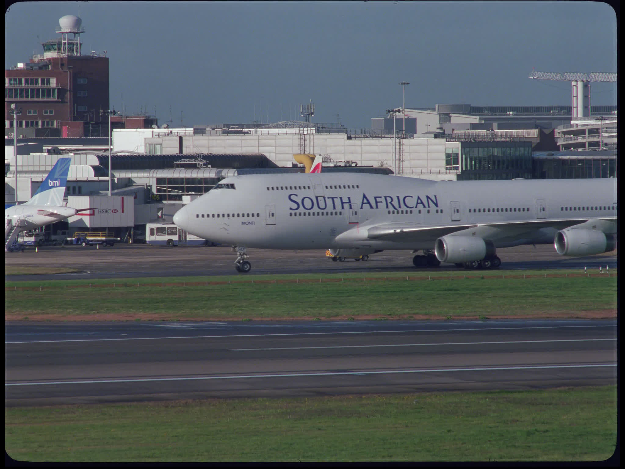 South African Airways Boeing 747 Taxiing
