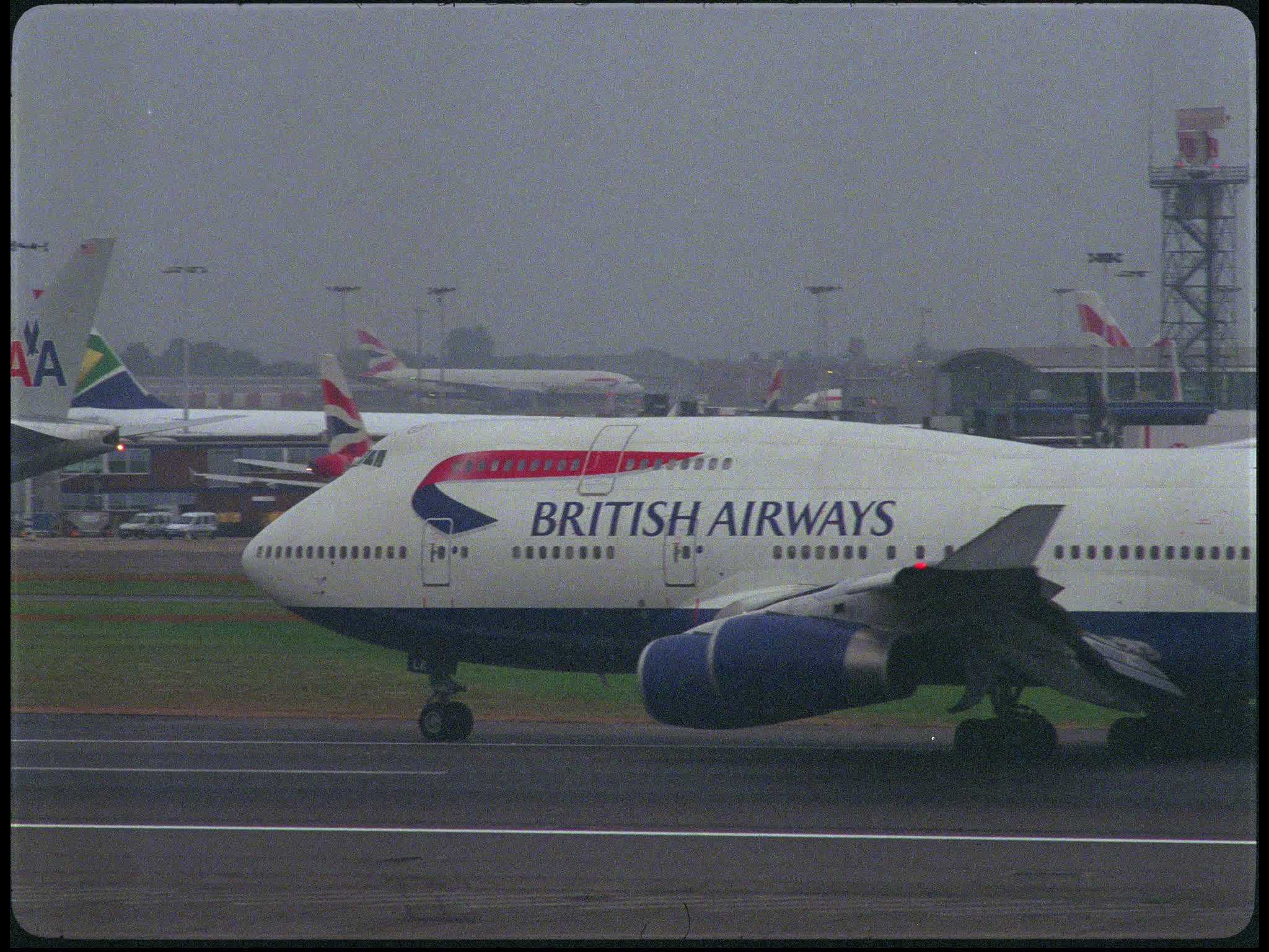 British Airways Boeing 747 Taxiing