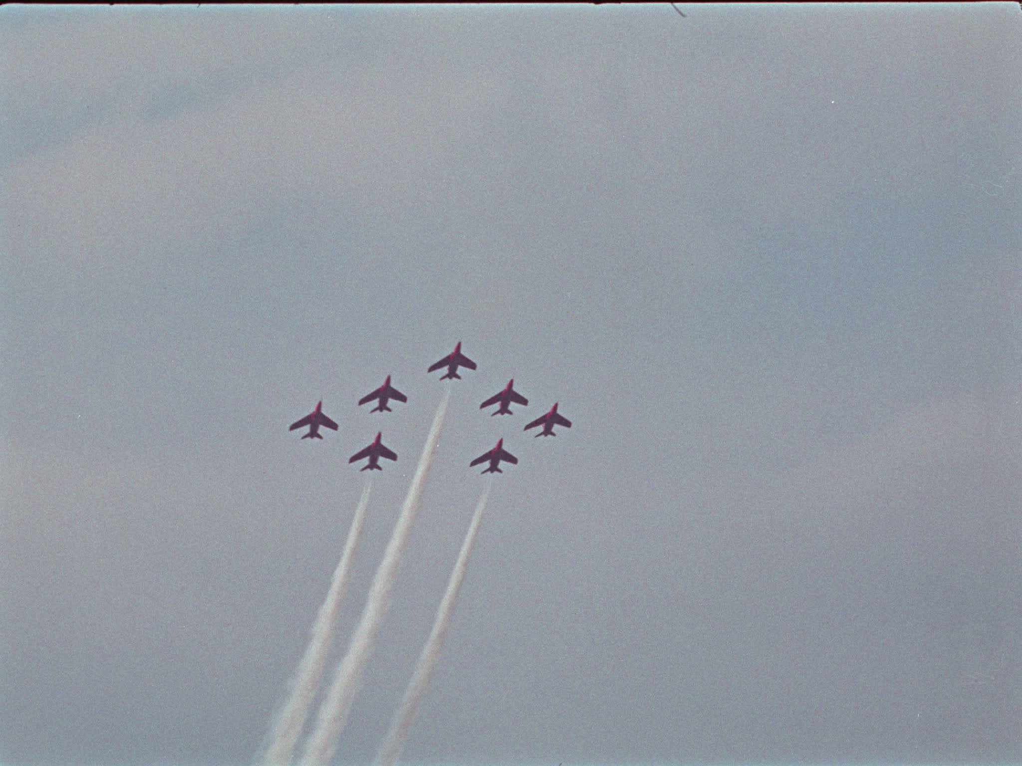 Red Arrows Fly in Formation