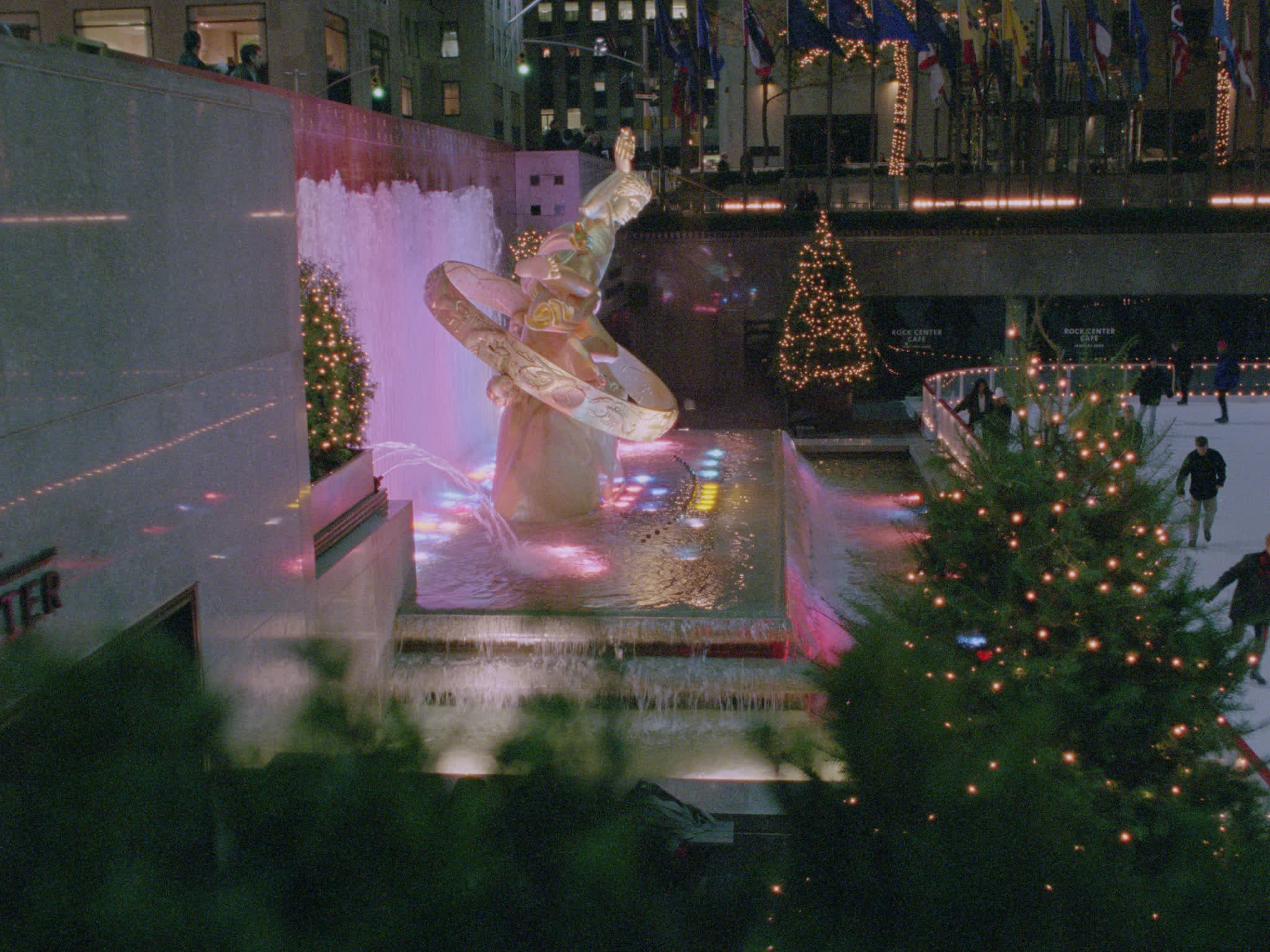 Ice Skating Rockefeller Centre