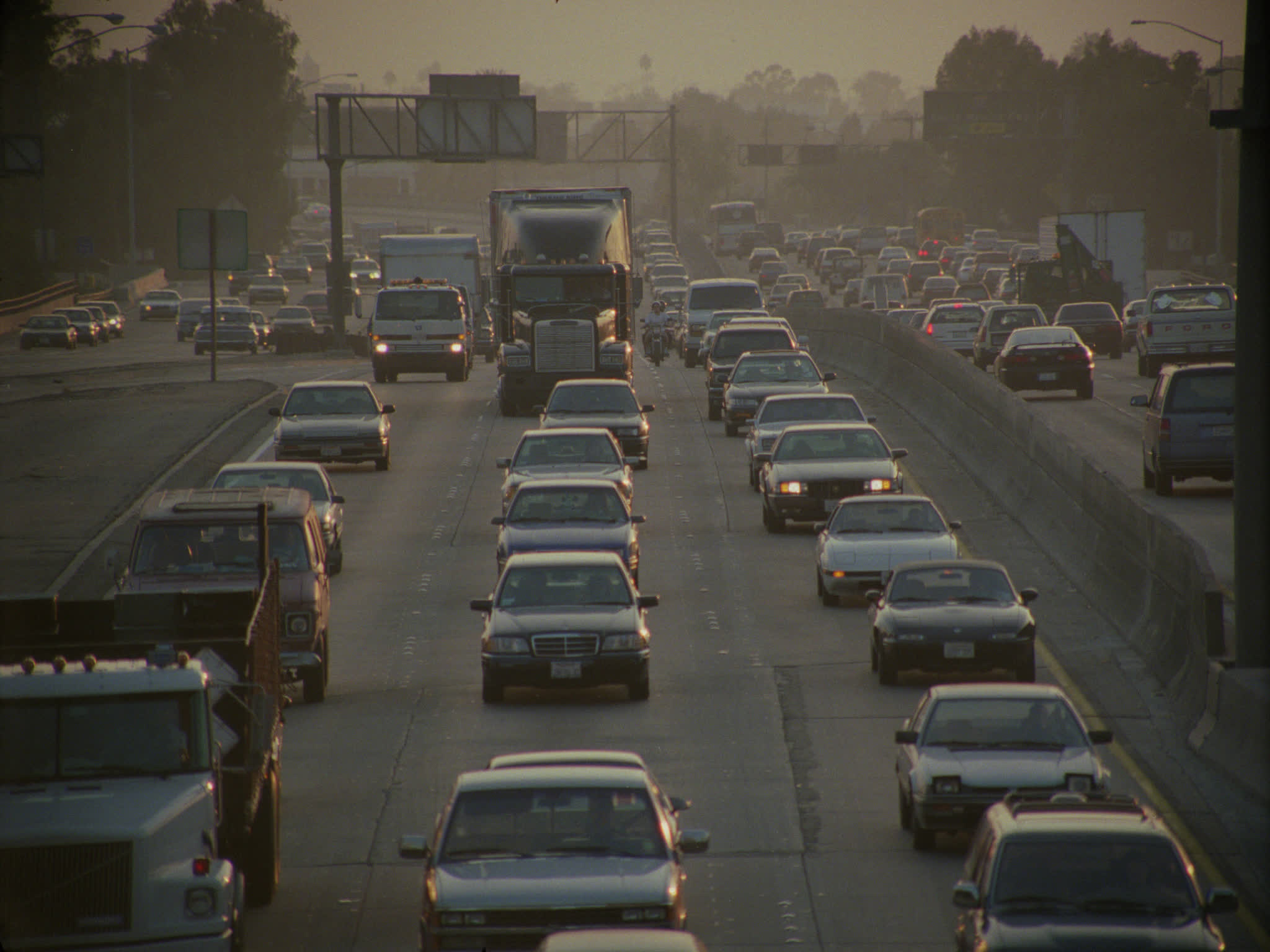 Multi-lane Traffic on the 110