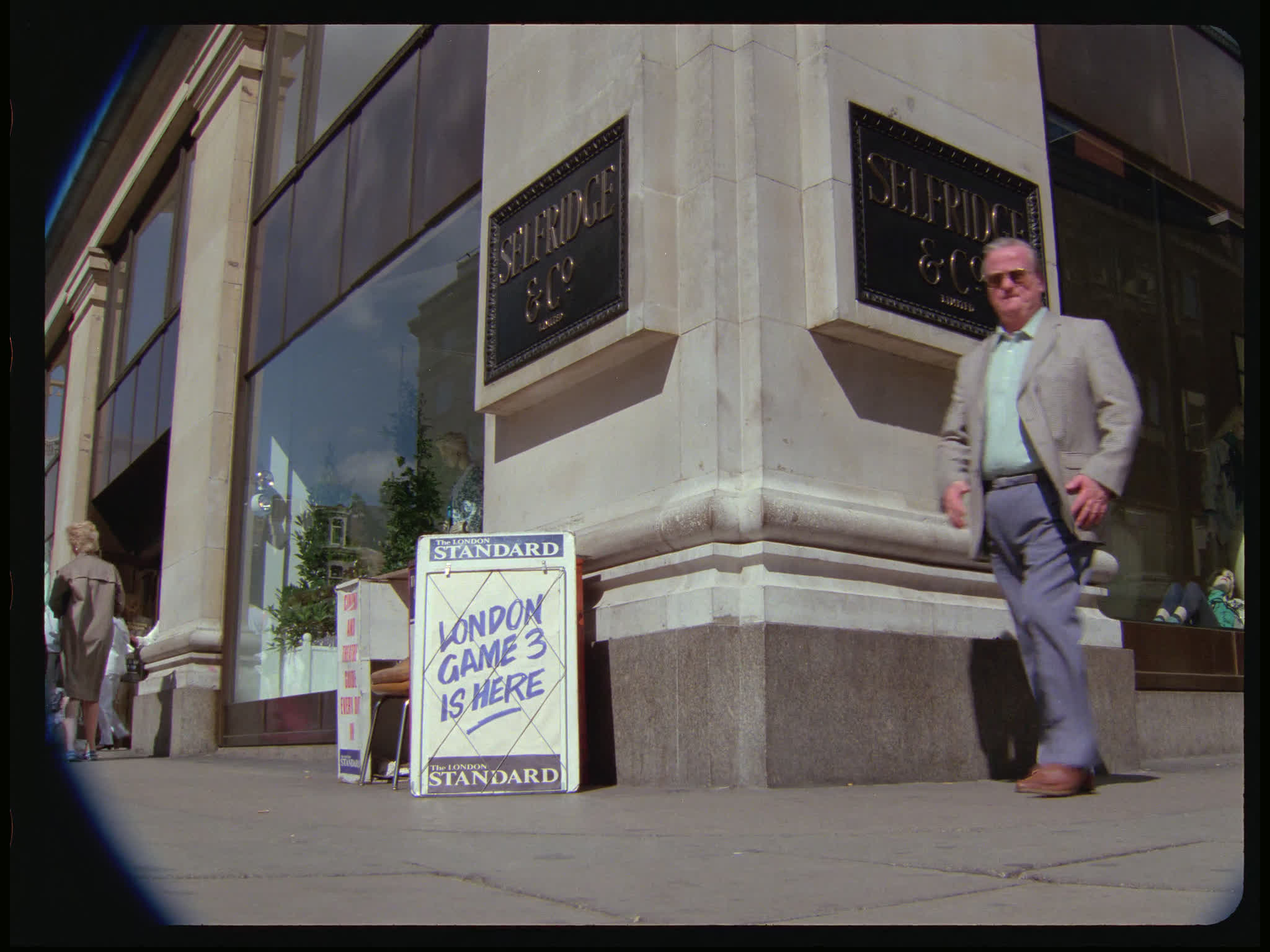 The Evening Standard Advert