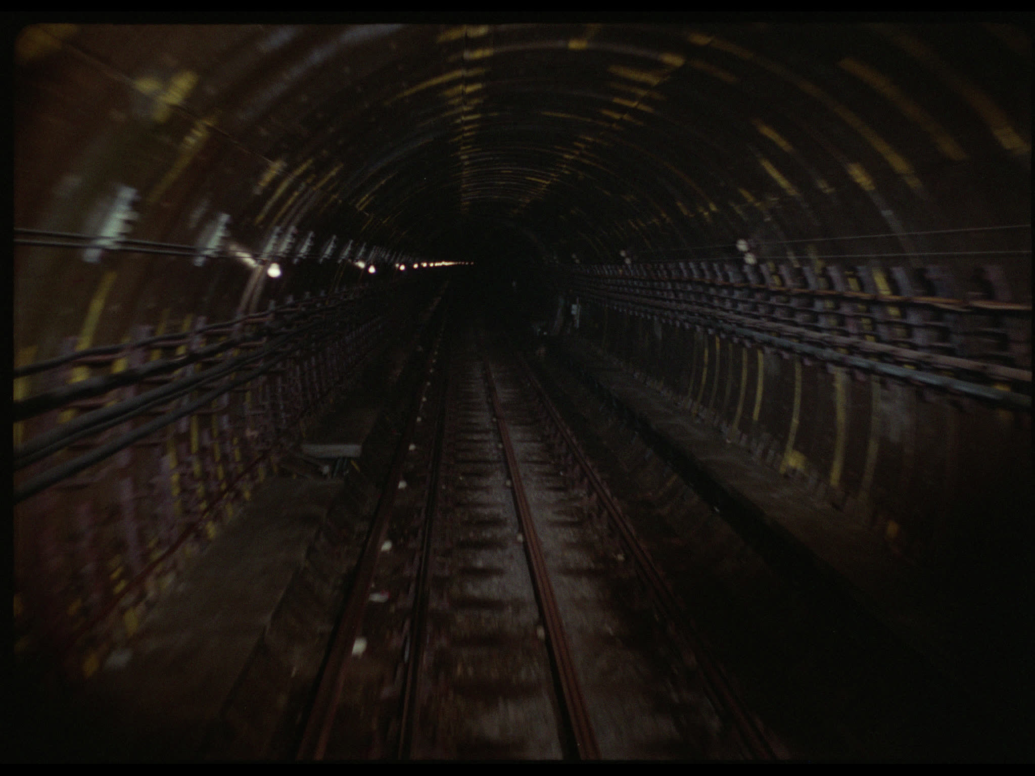 POV From Victoria Line Train