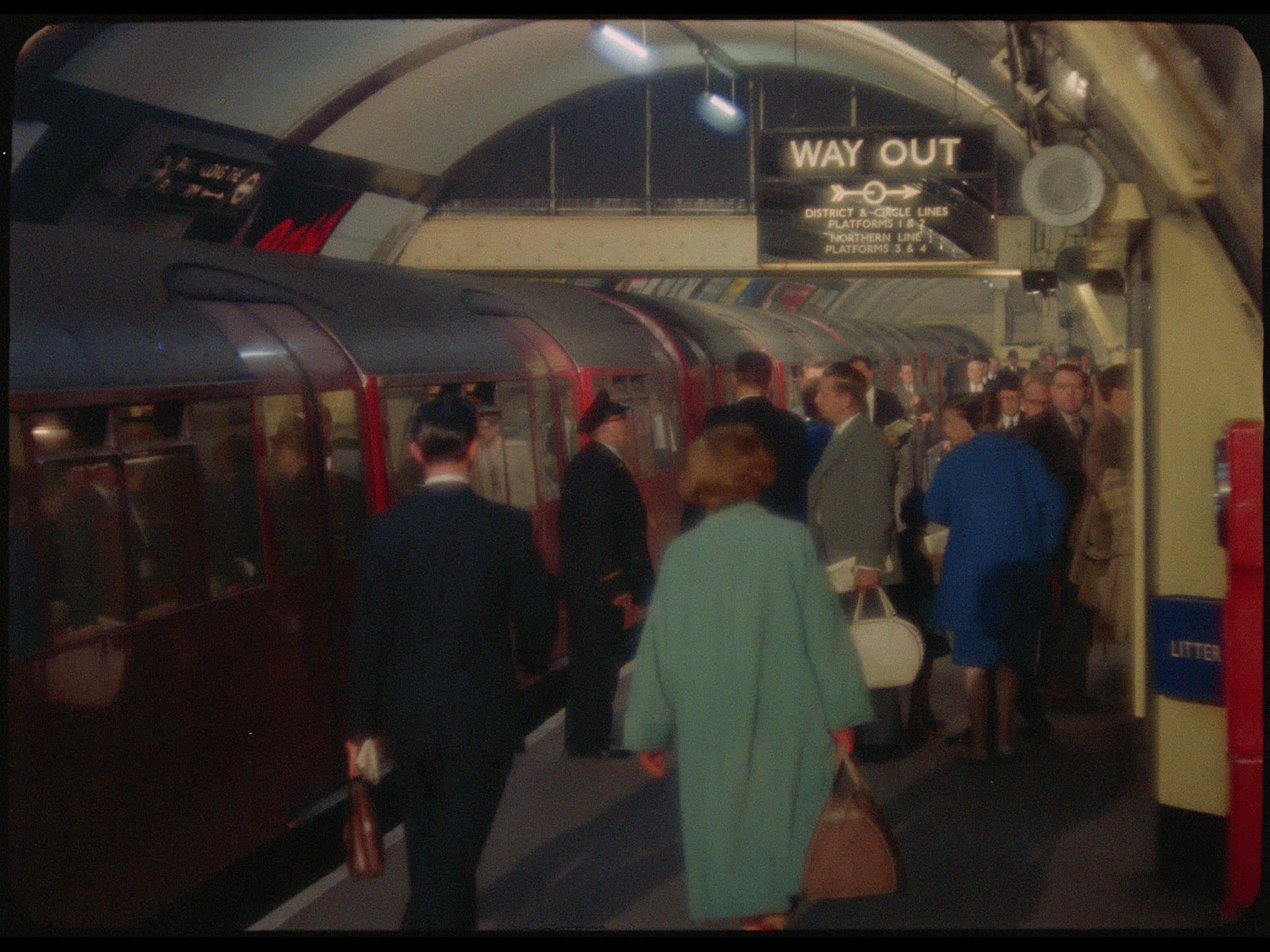 Train departing Charing Cross Underground