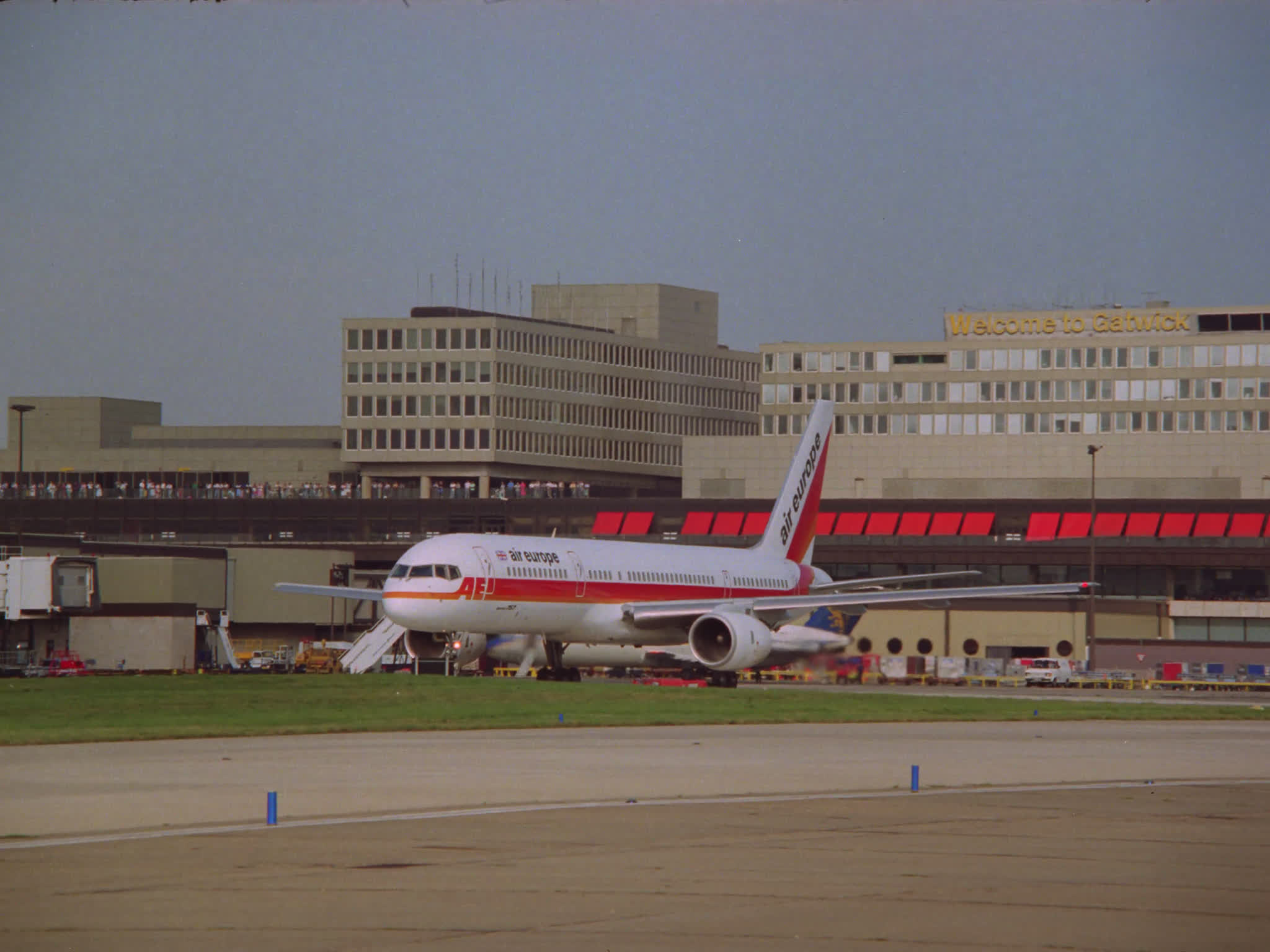 Air Europe Boeing 757 Taxis