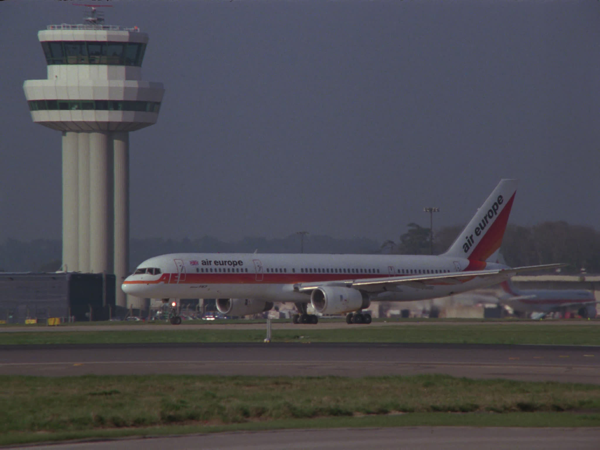 Air Europe Boeing 757 Taxis