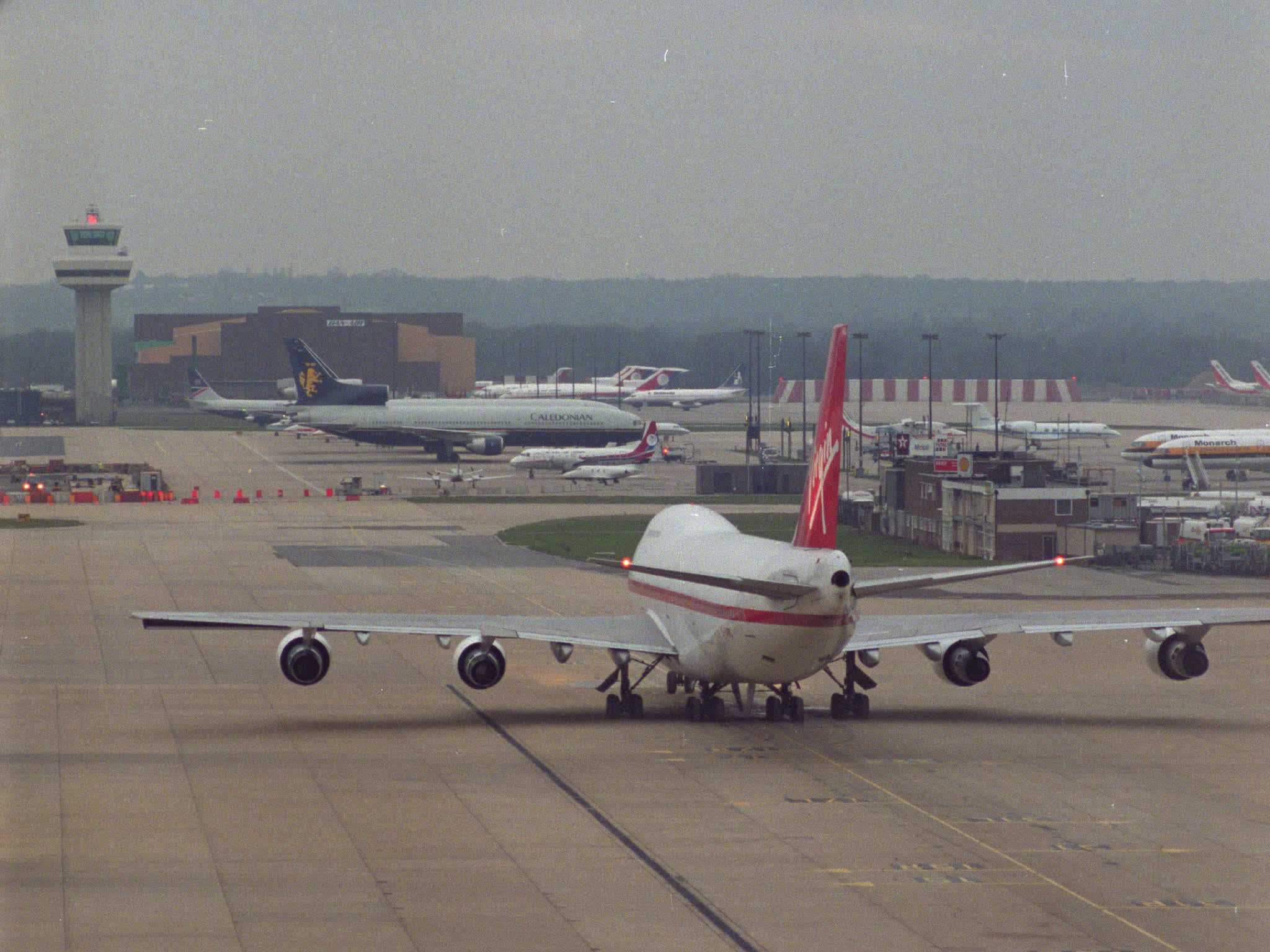 Virgin Boeing 747 Taxis