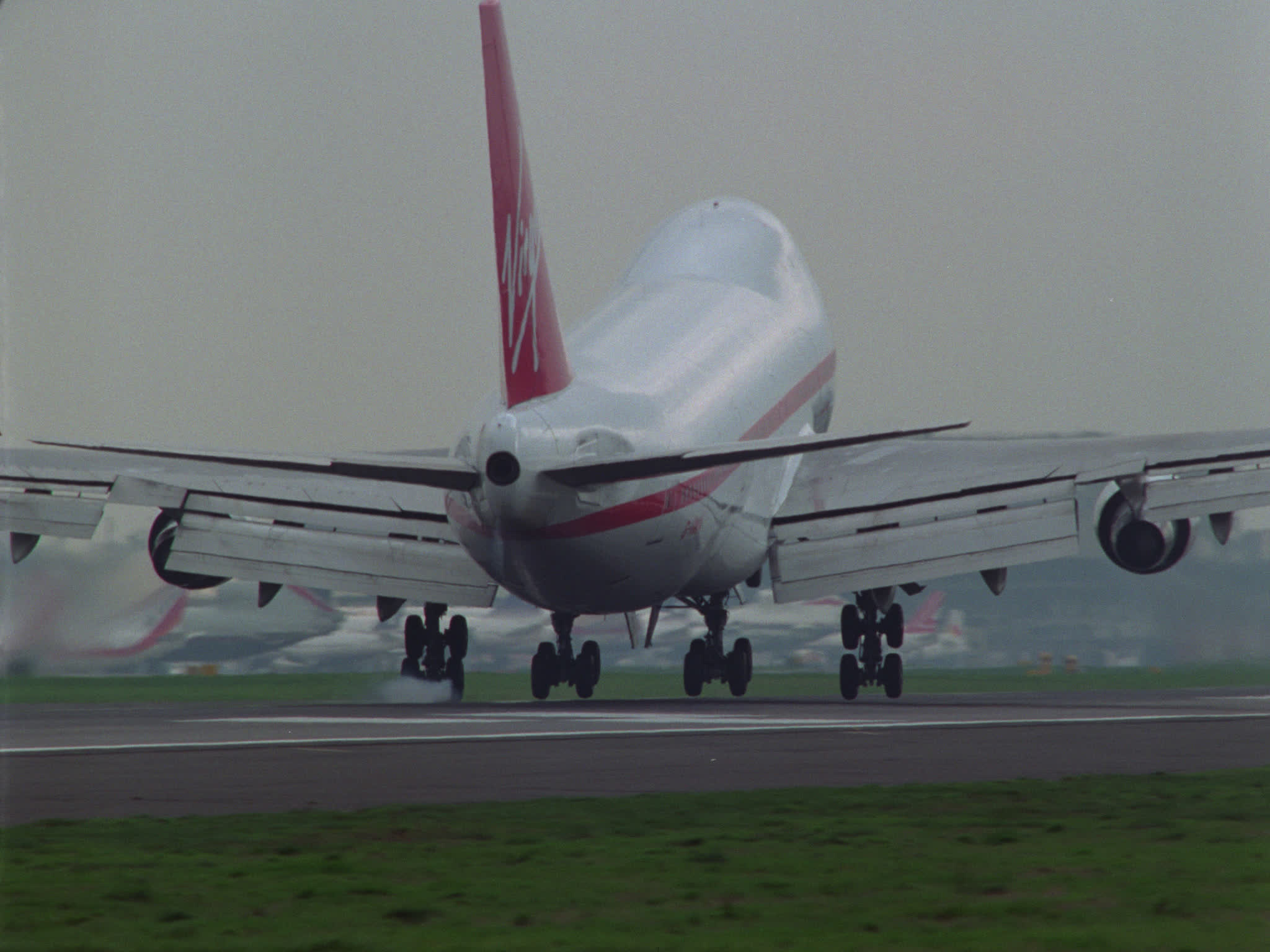 Virgin Boeing 747 Lands