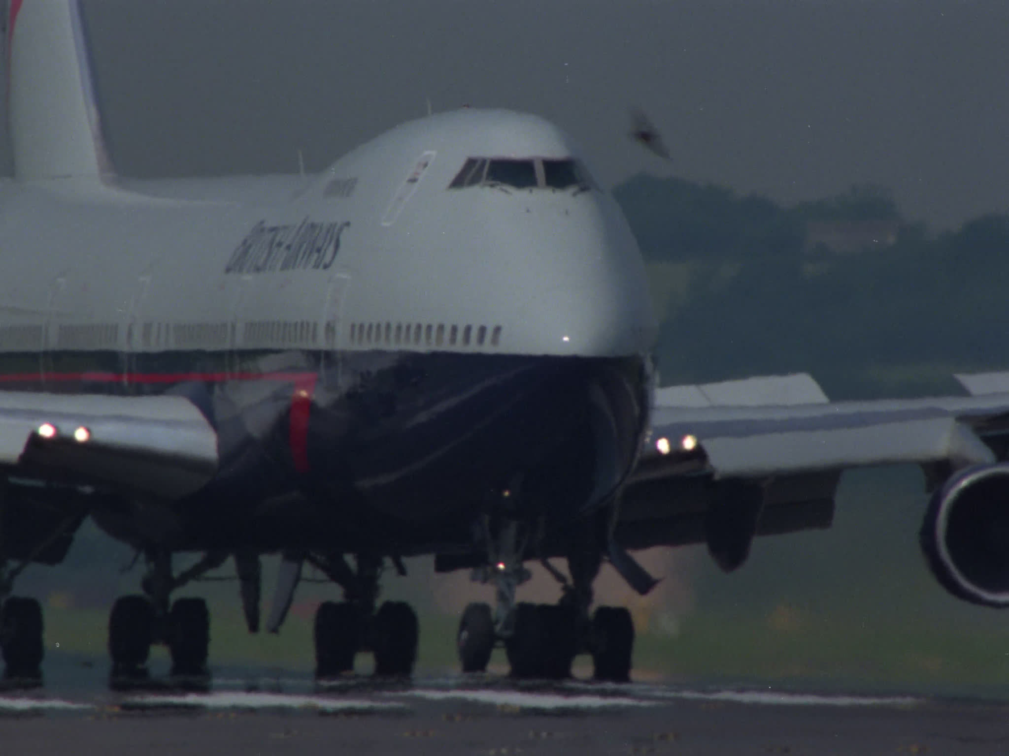 British Airways Boeing 747 Taxiing