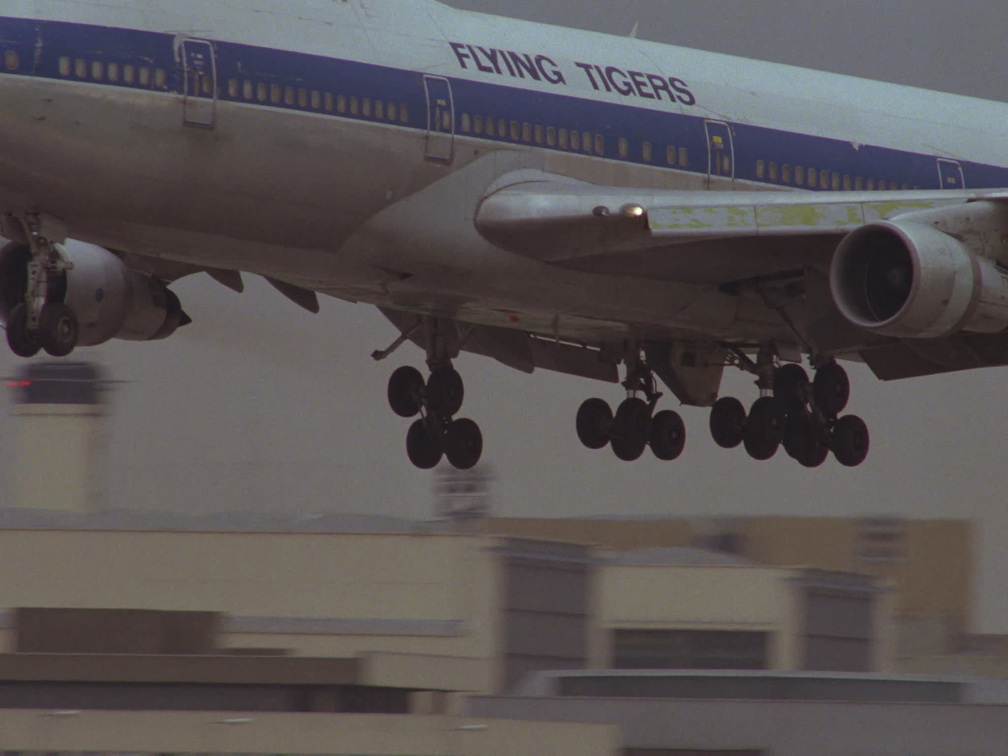 Flying Tigers Boeing 747 Lands