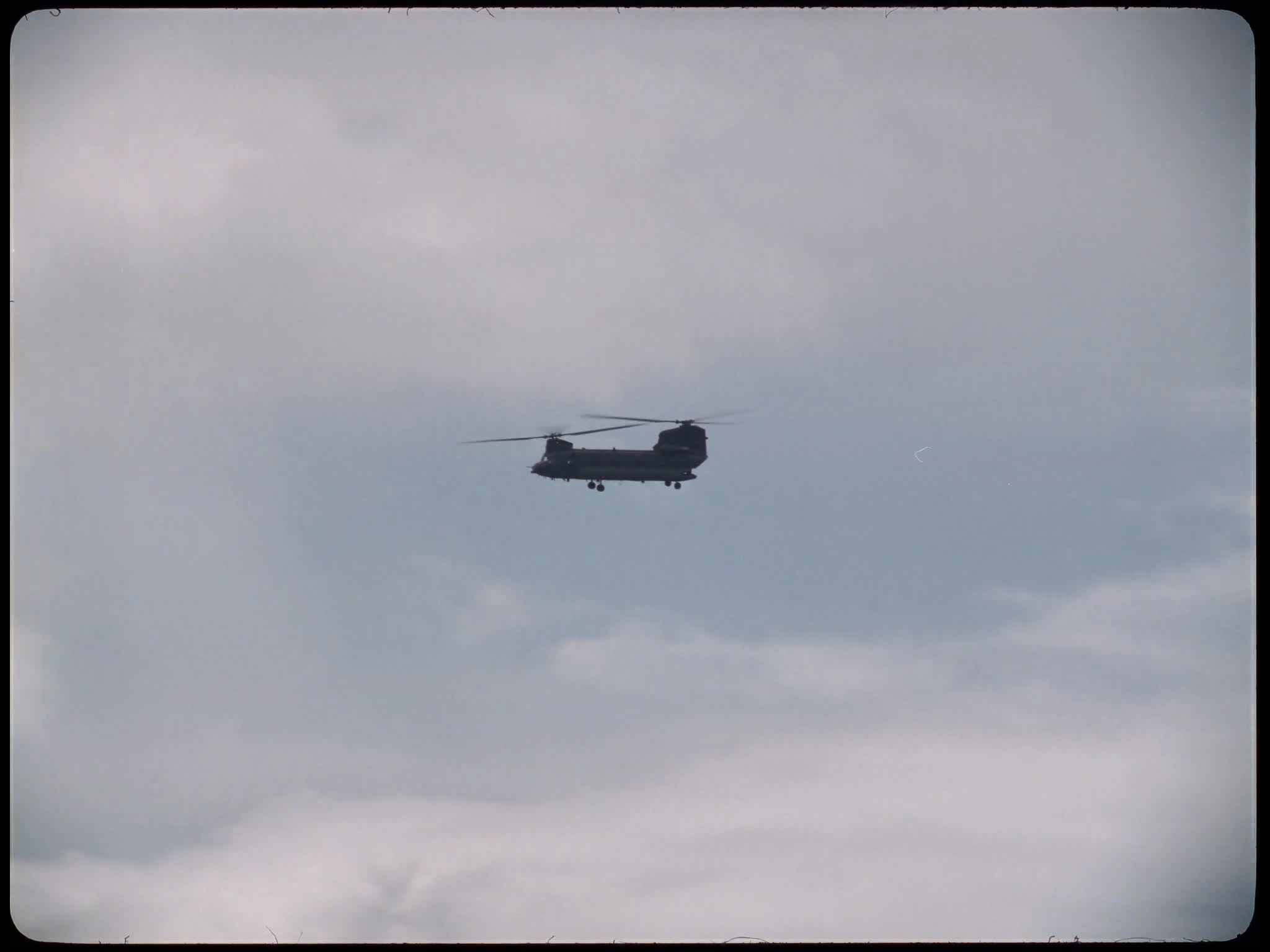 Chinook Helicopter in fight