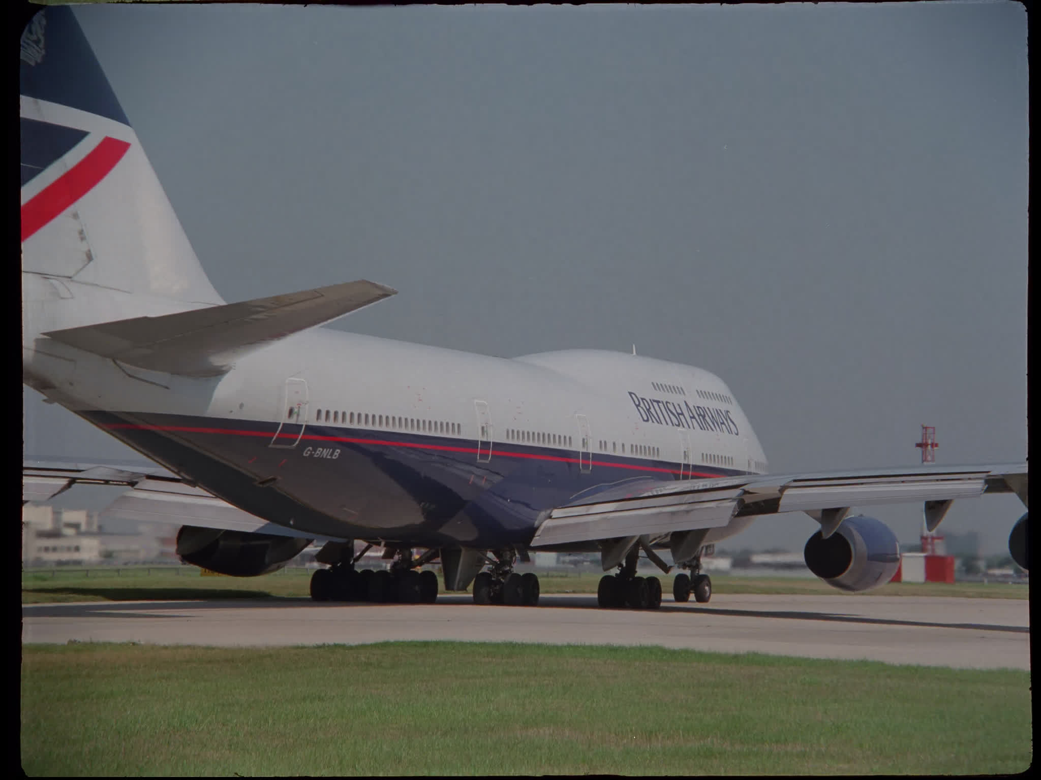 British Airways 747 Taxiing