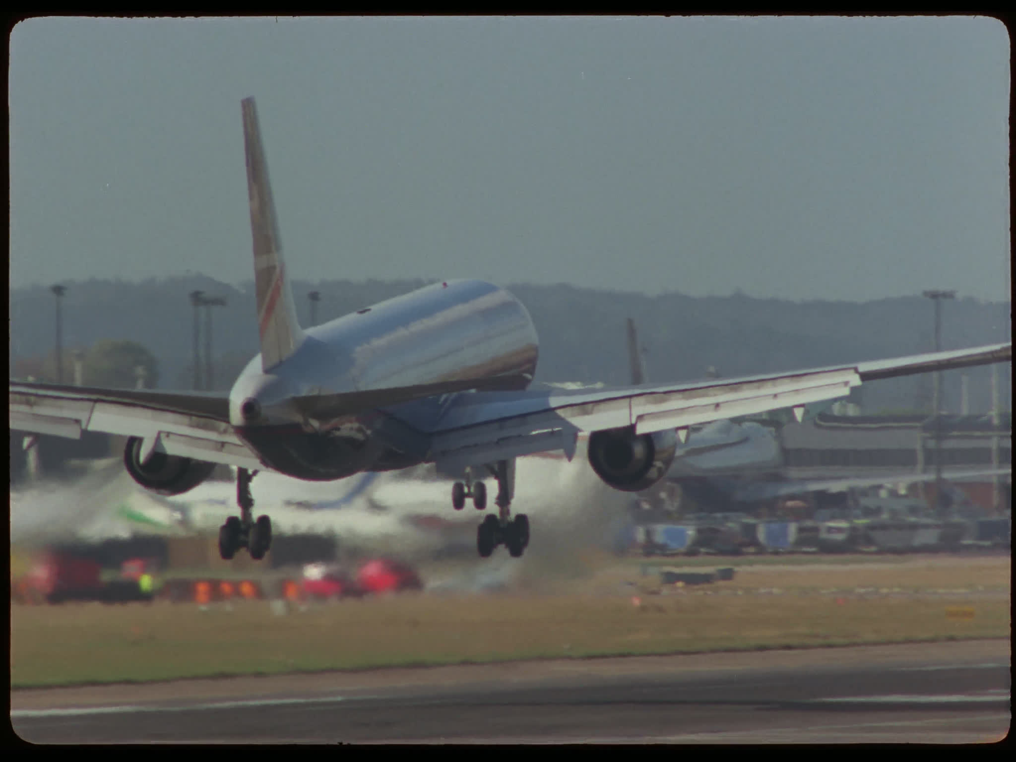 BA Boeing 757 Landing