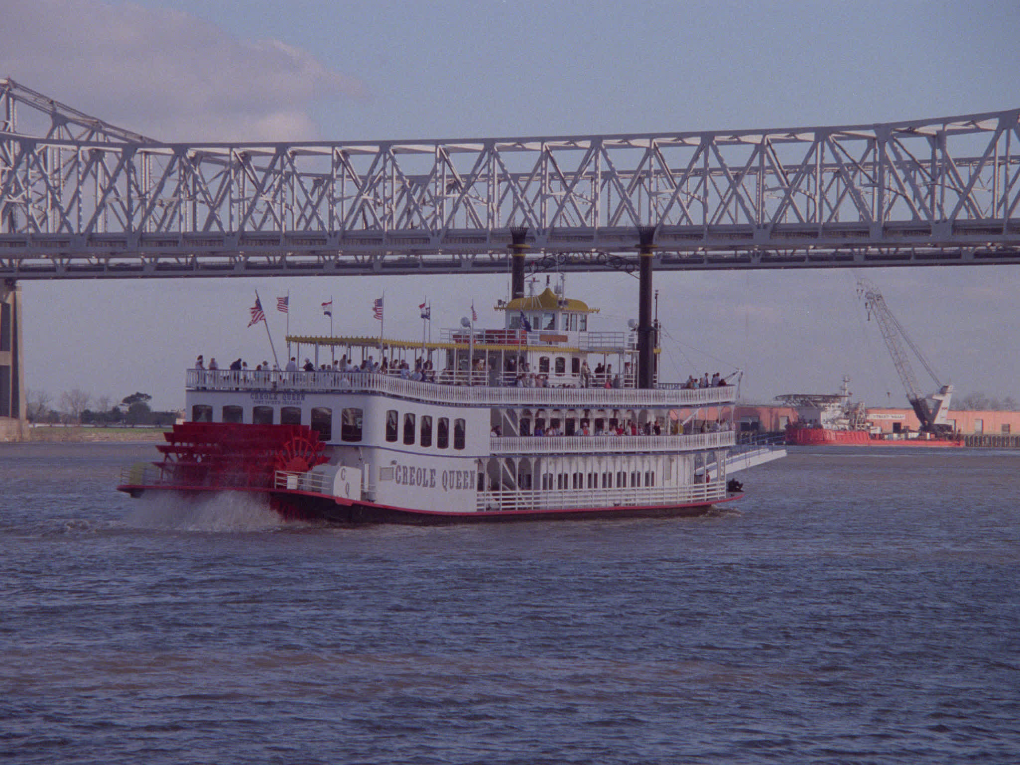 Creole Queen Paddlewheeler on the Mississippi River