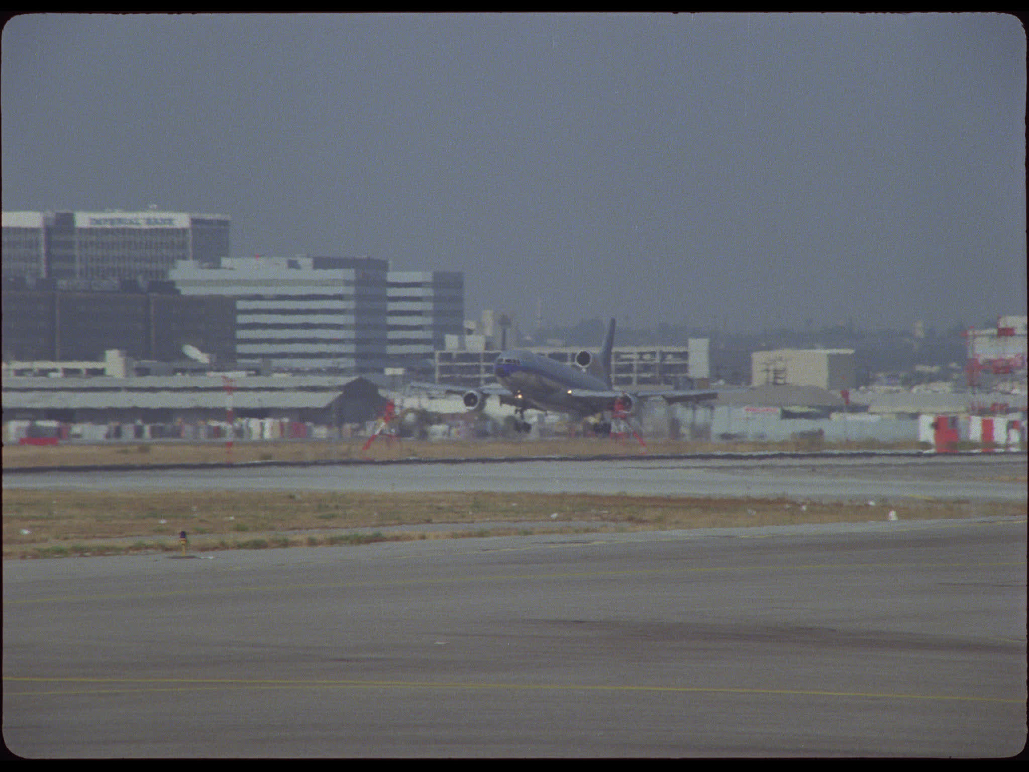 Eastern Tristar L-1011 Landing at LAX