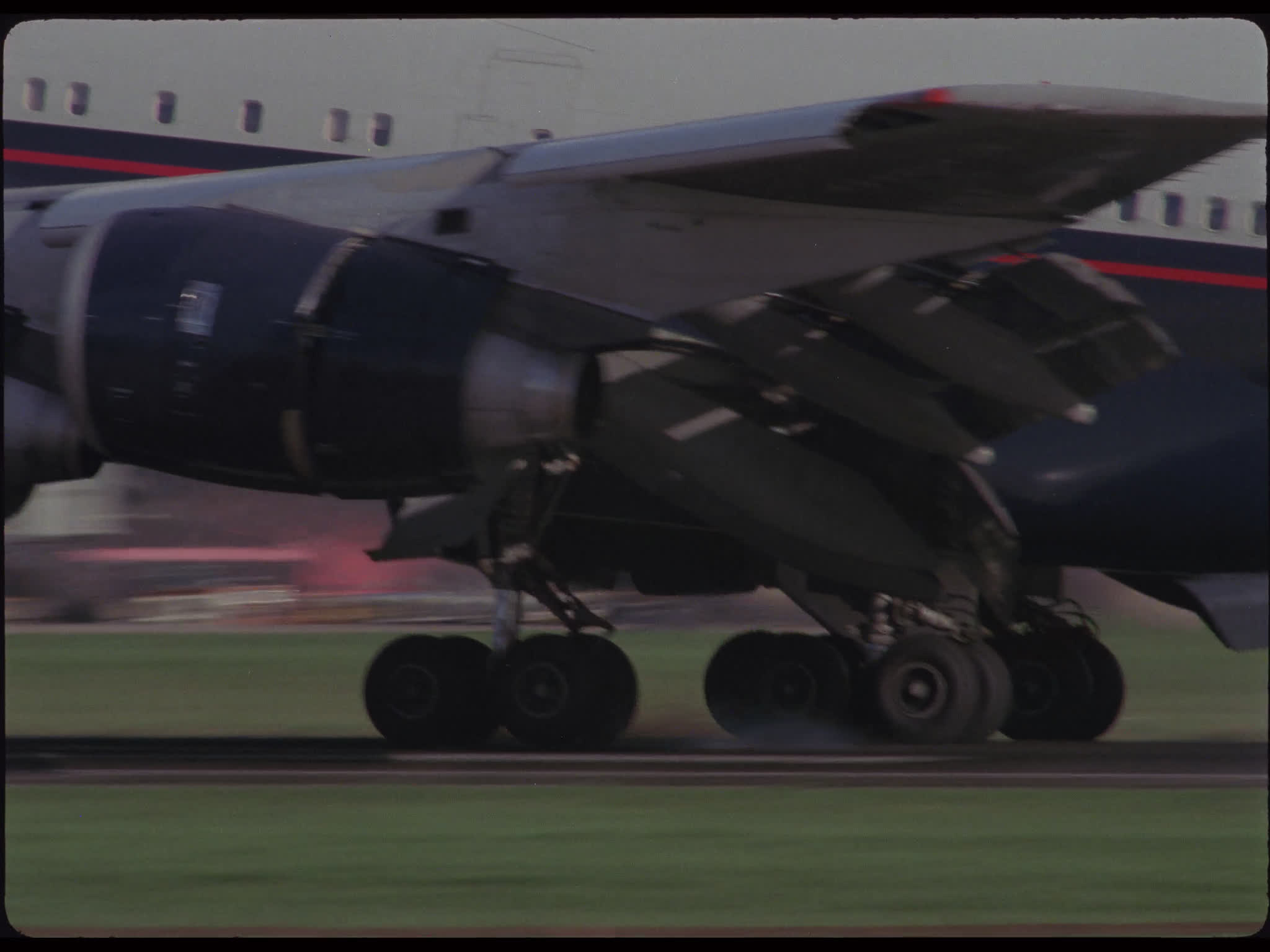 British Airways Boeing 747 Lands