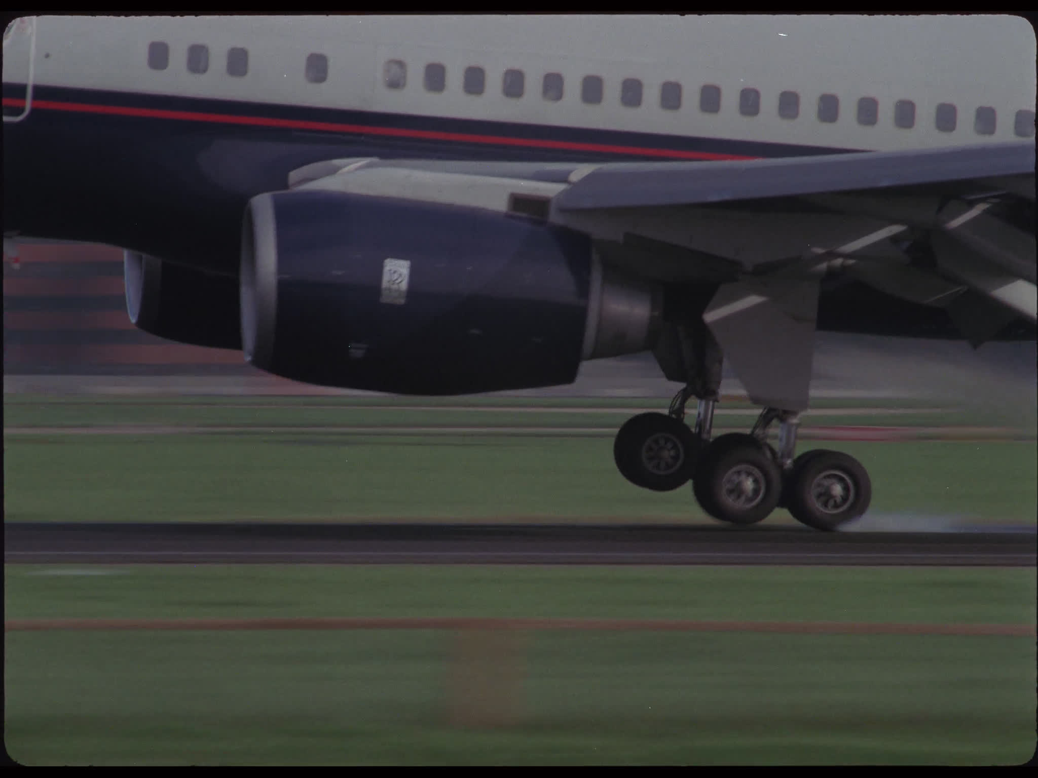 British Airways Boeing 757 Landing
