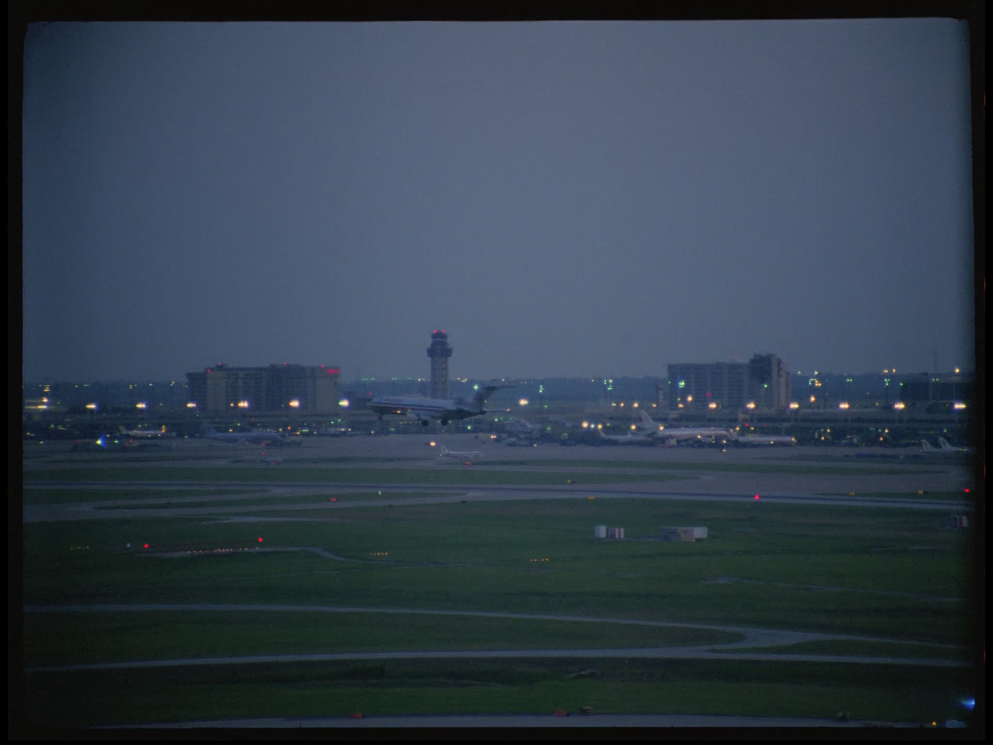 American Airlines Landing at DFW