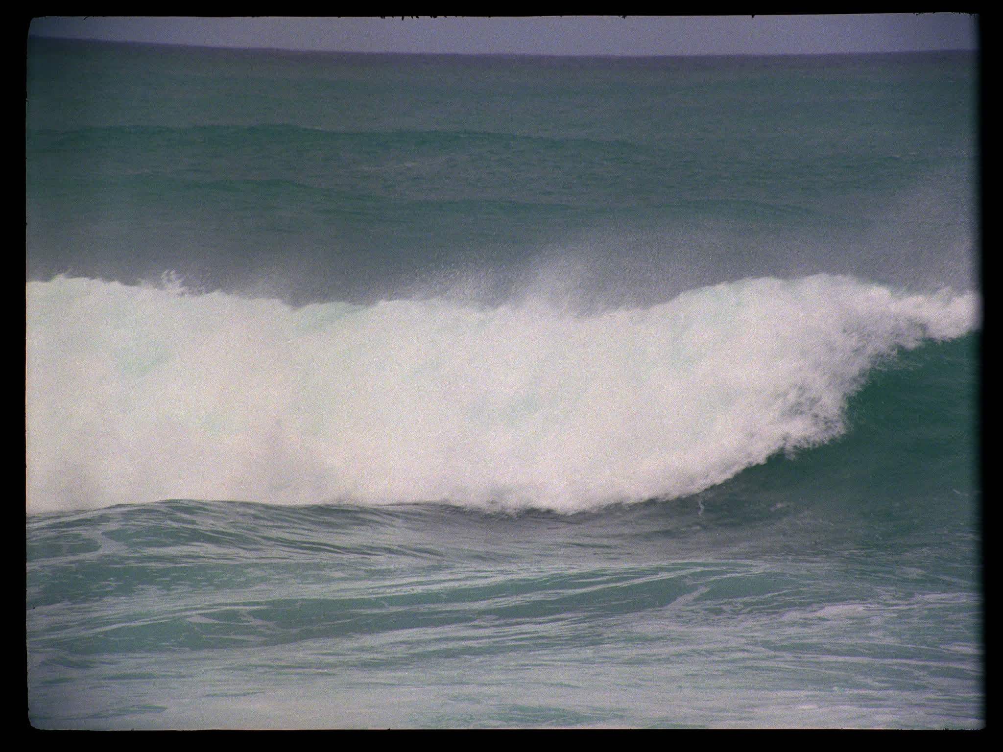 Hawaii Waves