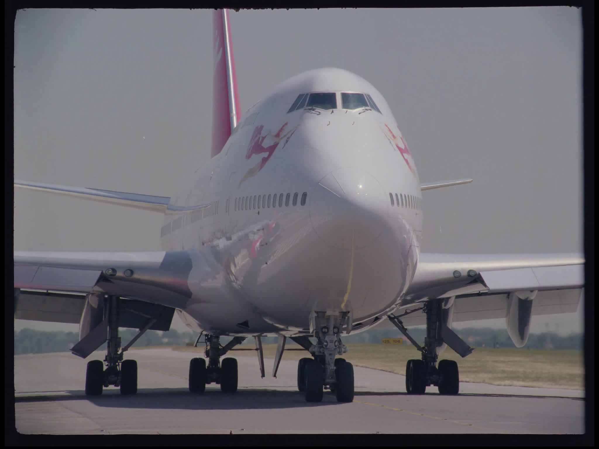 Virgin Boeing 747 Taxiing