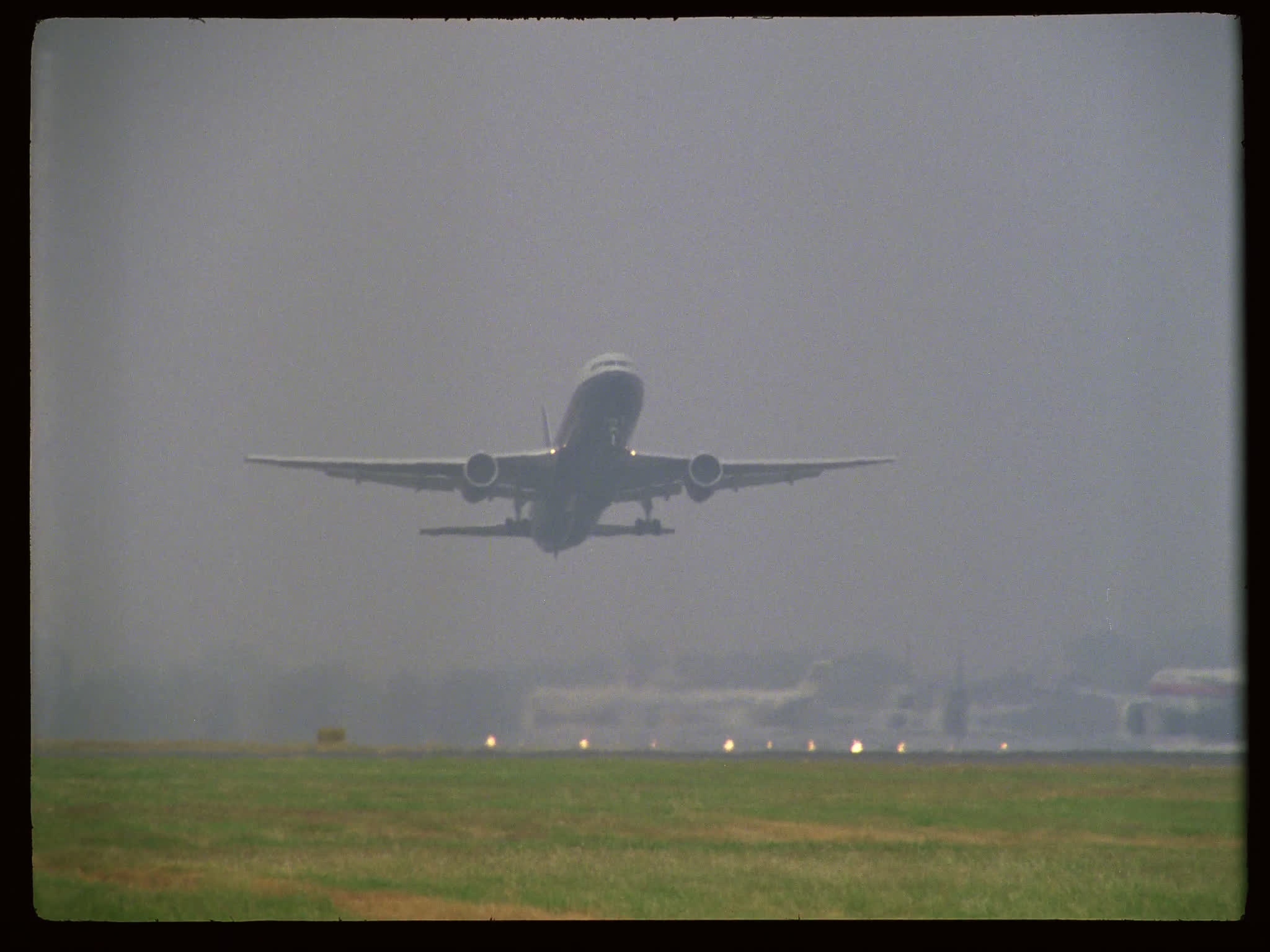 British Airways Boeing 767 Take Off