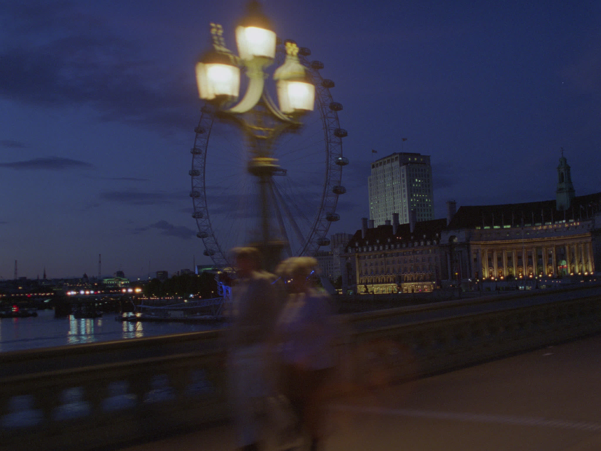 POV Driving London Eye