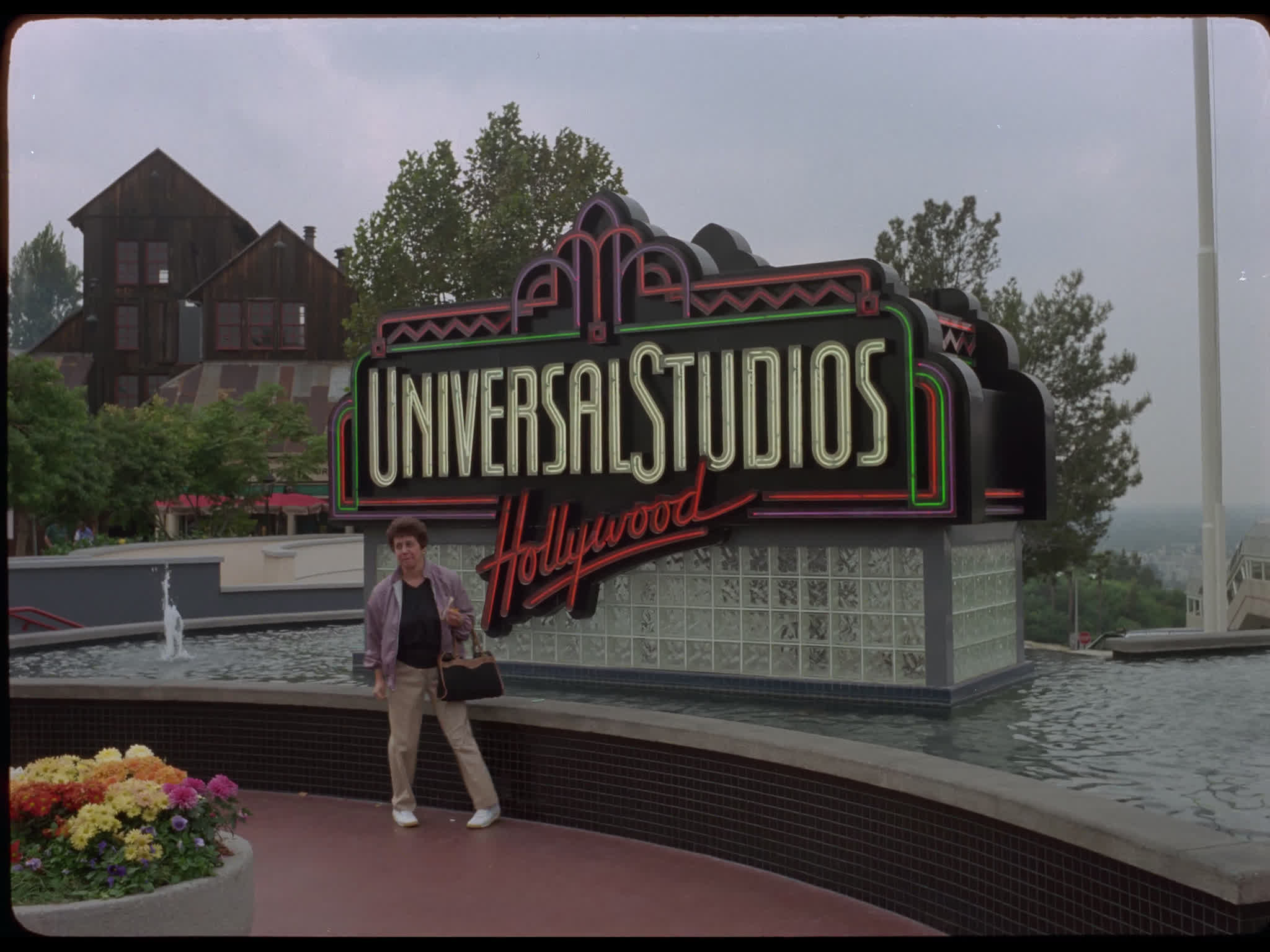 Universal Studios Sign