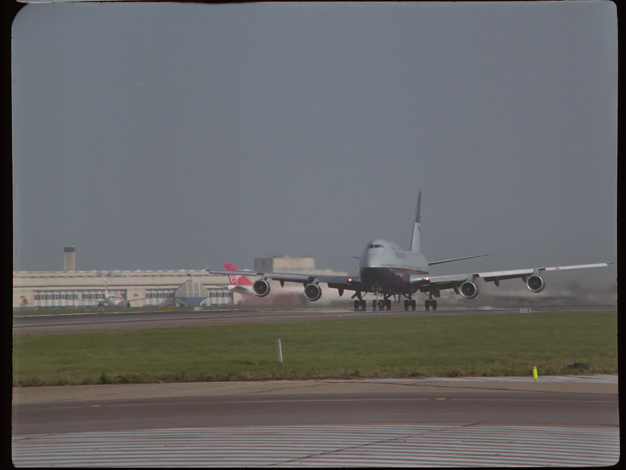 British Airways Boeing 747 Taking Off