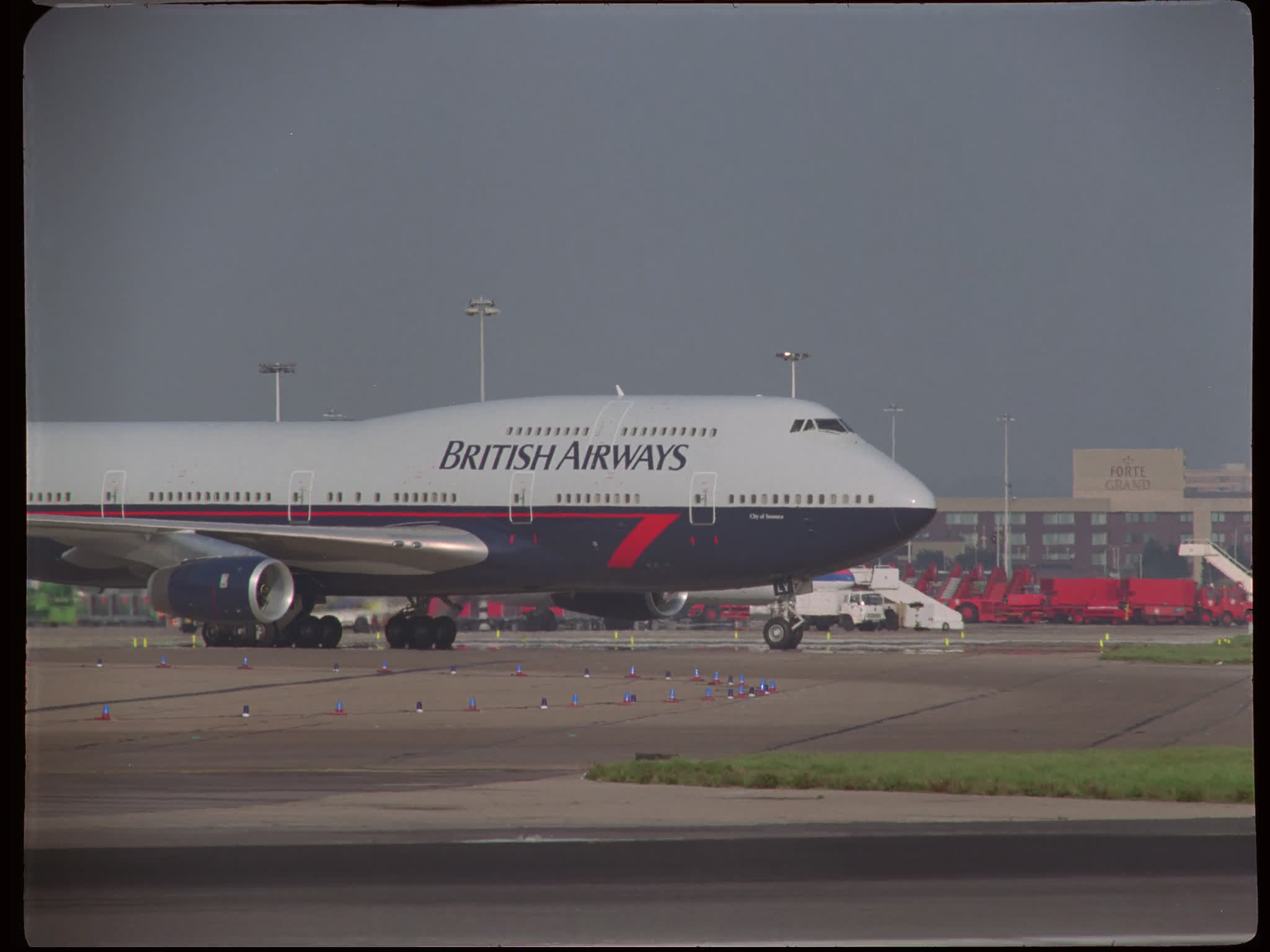 British Airways Boeing 747 Taxiing