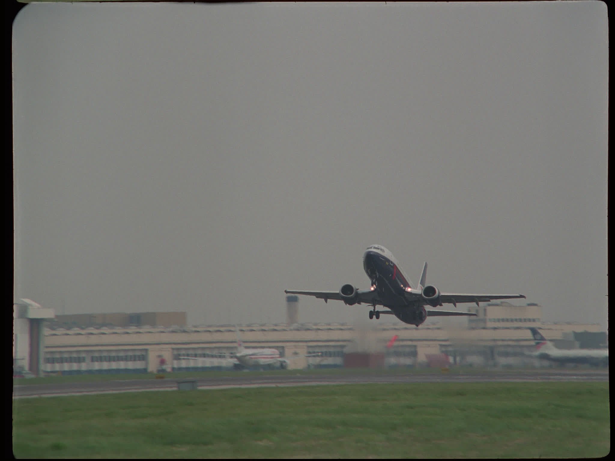 British Airways  Boeing 757 Taking Off