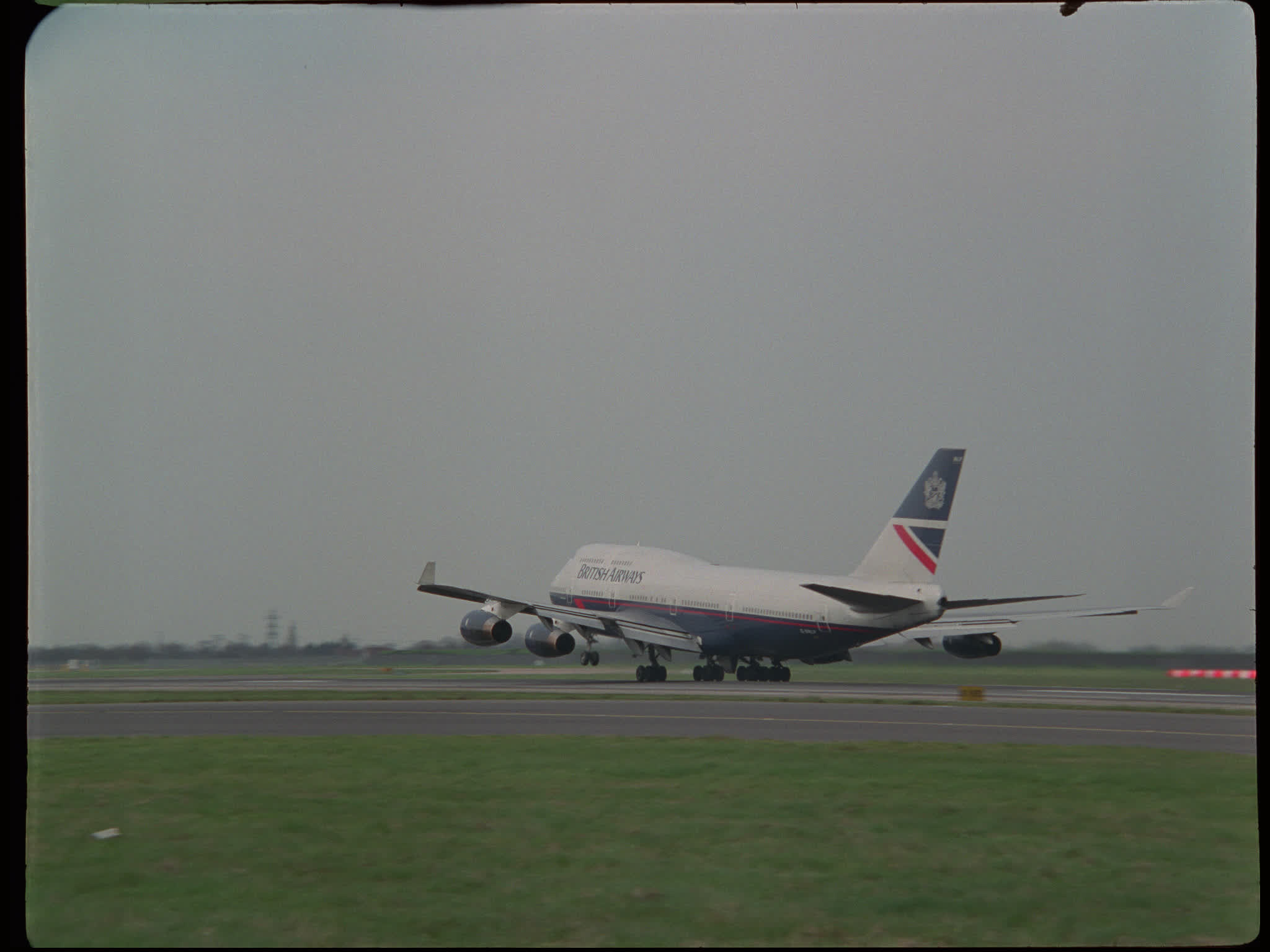 British Airways Boeing 737 Taking Off
