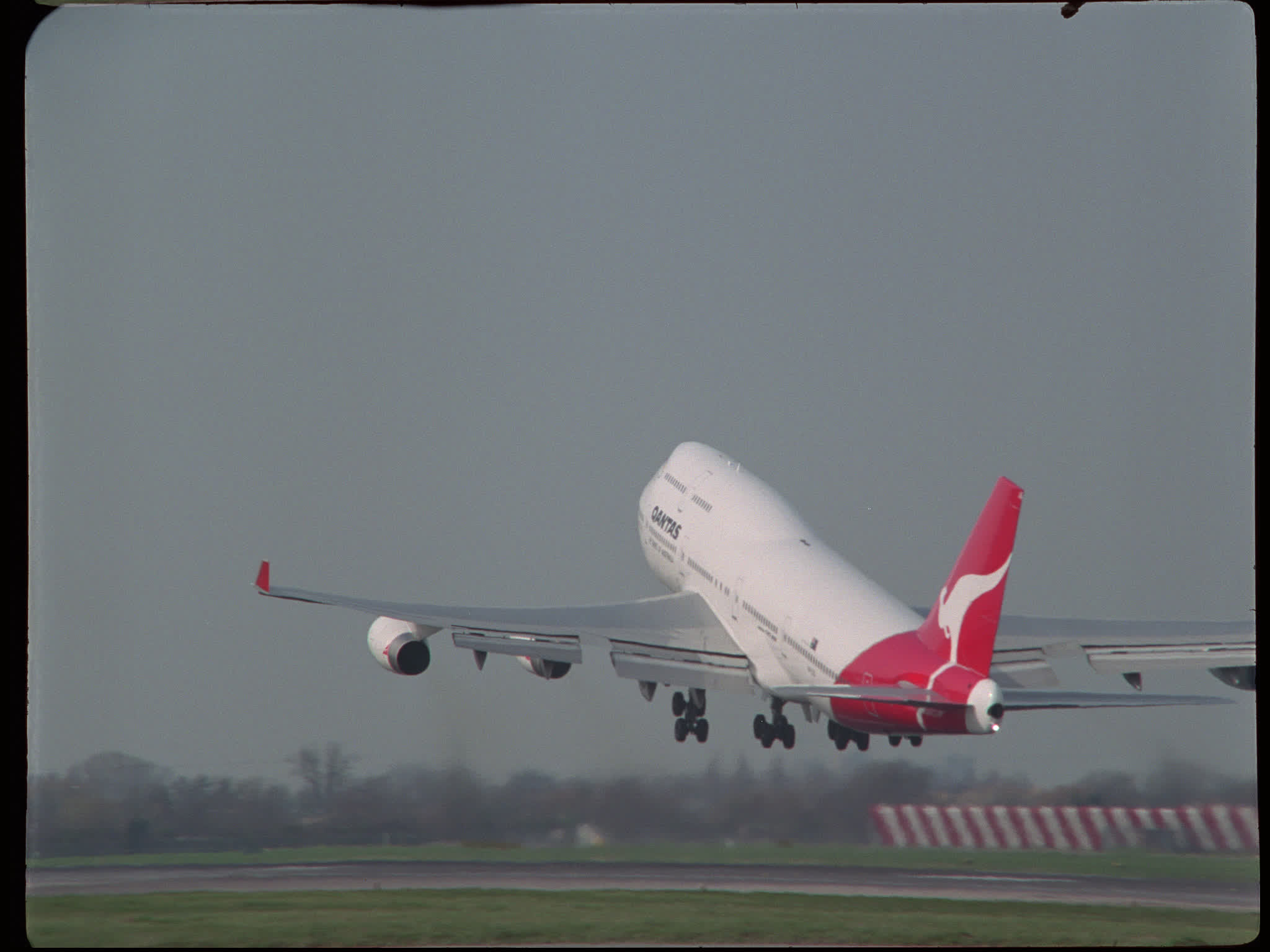 Qantas Boeing 747 Plane Takes Off