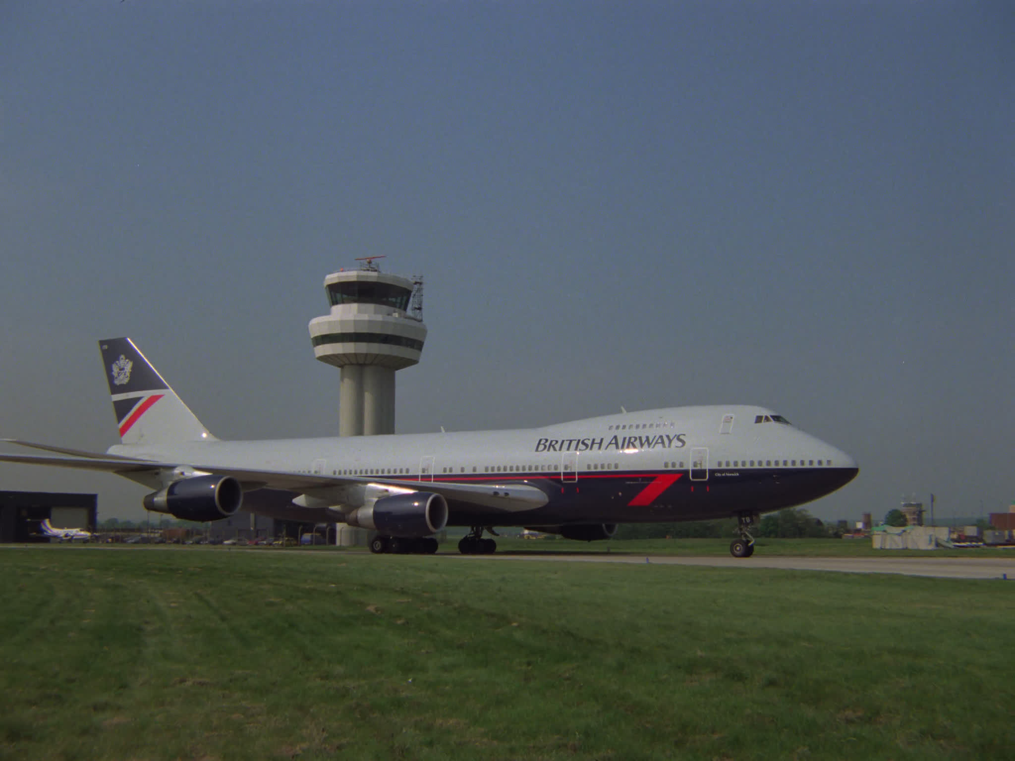 British Airways Boeing 747 Taxis