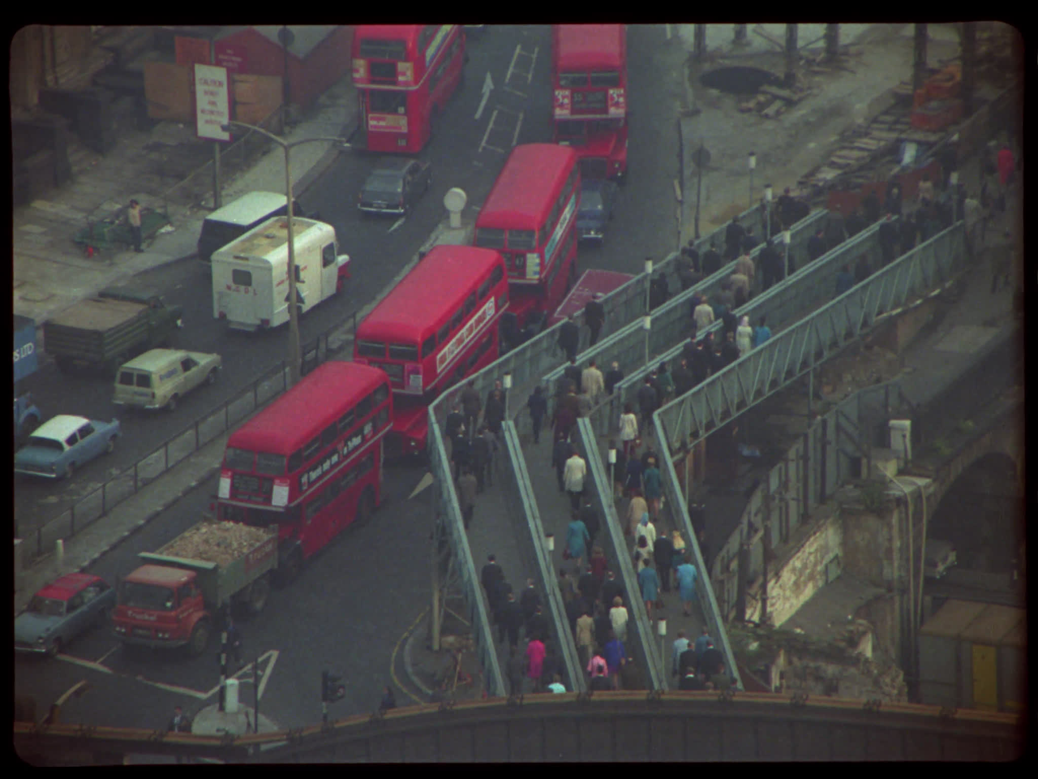 Buses Outside London Bridge Station