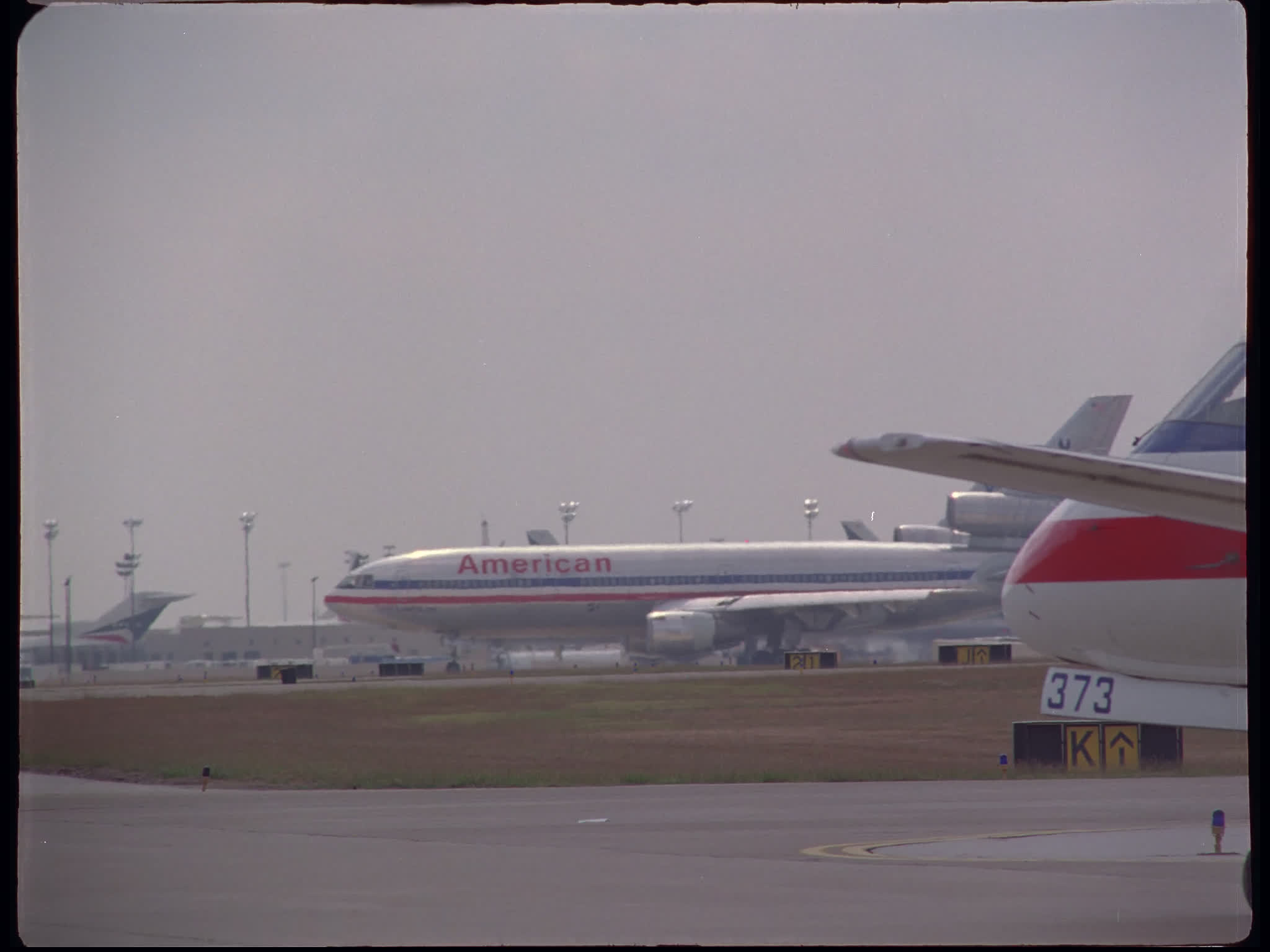 American Airlines DC10