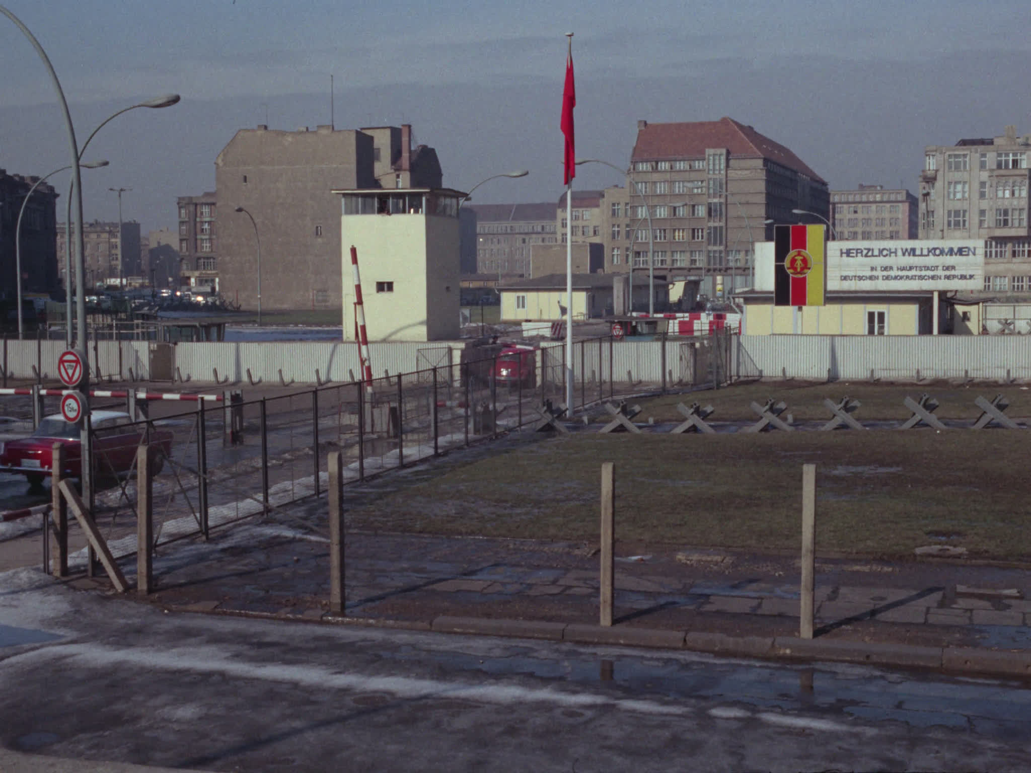 Berlin Wall Checkpoint Charlie