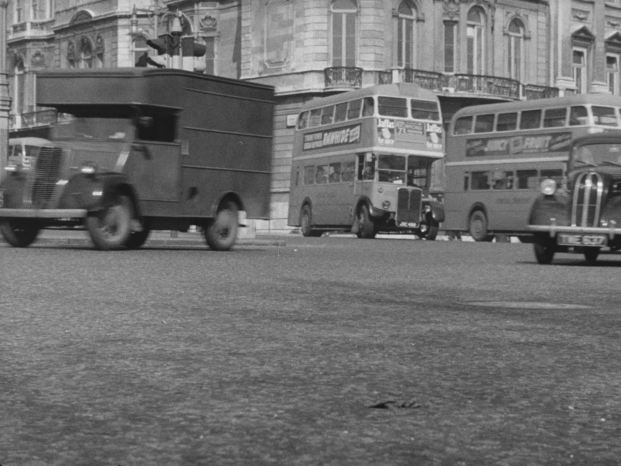 London Traffic Late 1930s