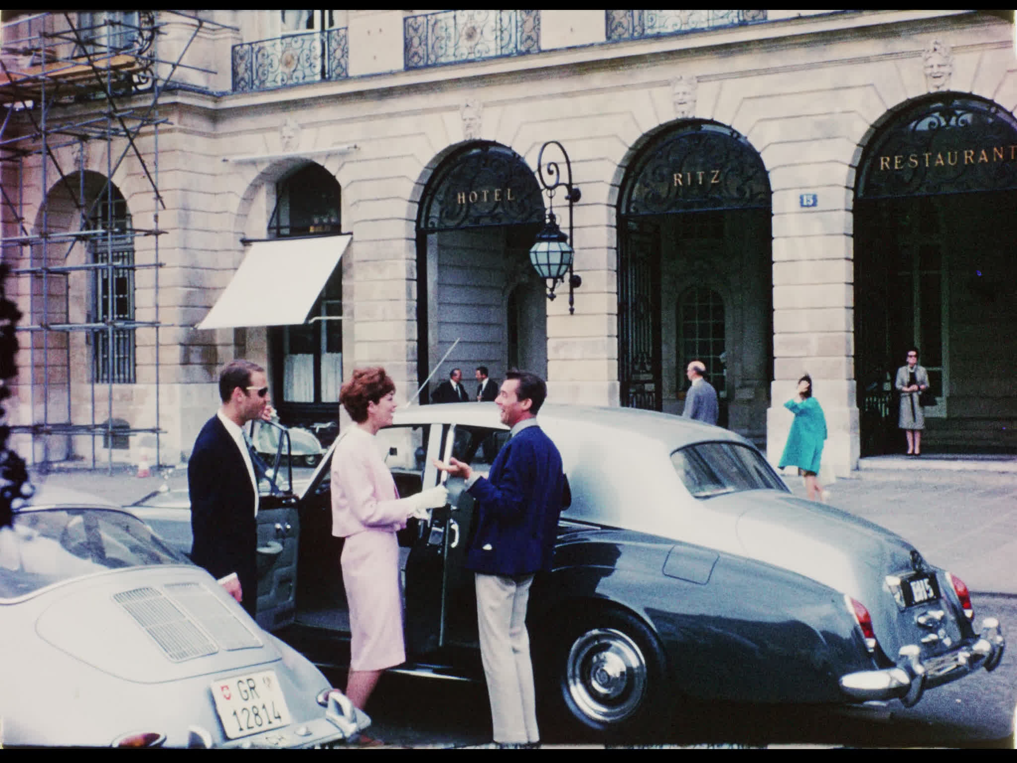 Outside the Hôtel Ritz