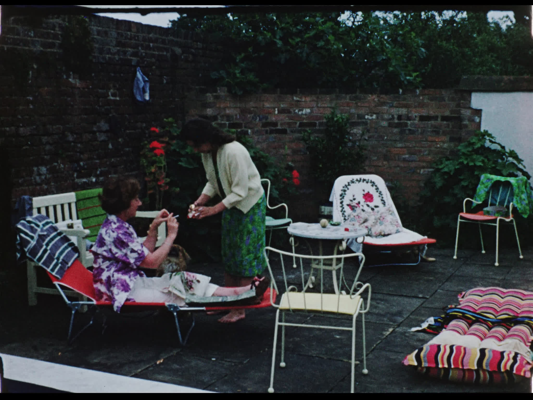 Irene Howard and Jean Simmons Outside Beel House