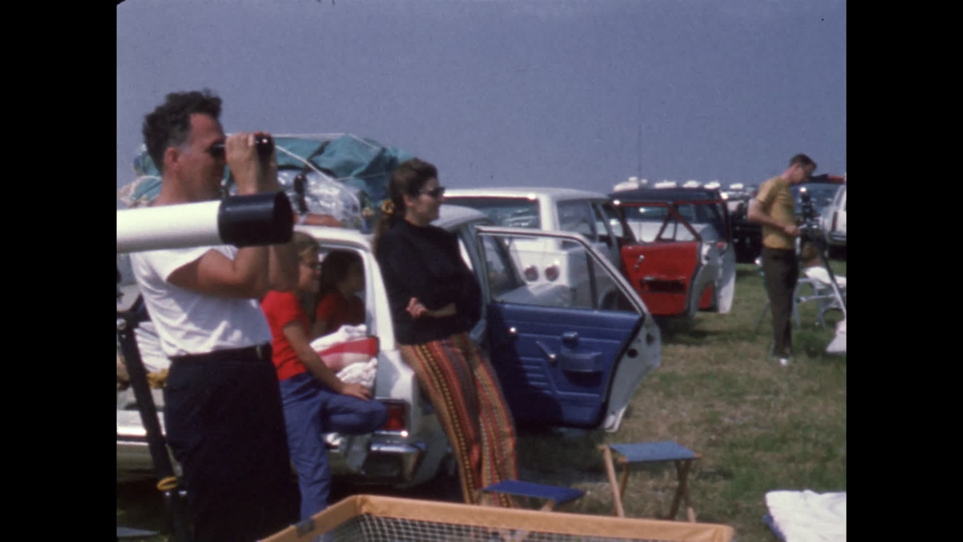 Spectators at Cocoa Beach